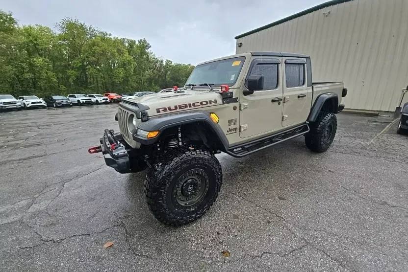 2020 Jeep Gladiator Rubicon photo 1
