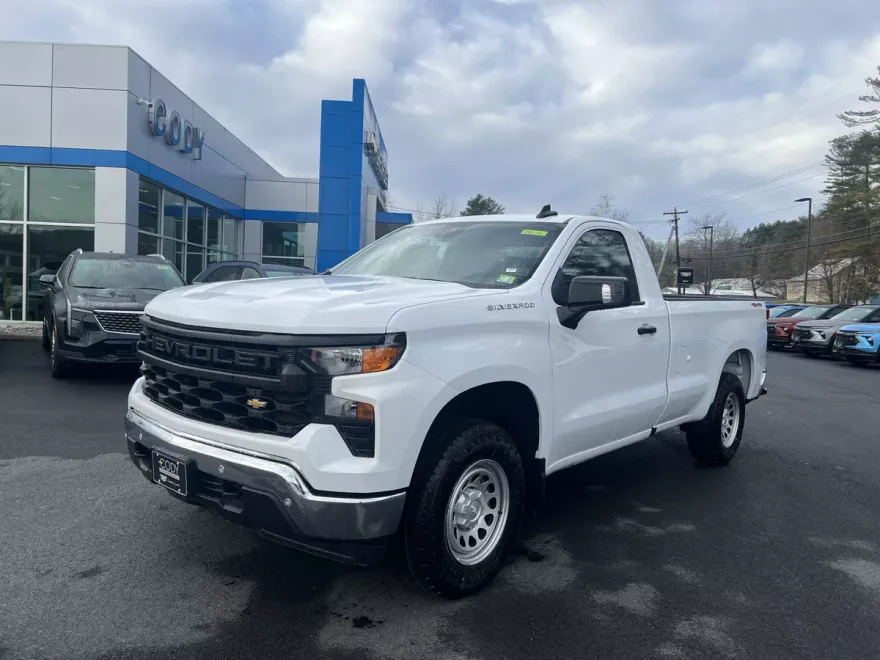2025 Chevrolet Silverado 1500 photo 1