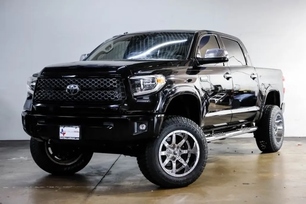 2018 Toyota Tundra Platinum photo 1