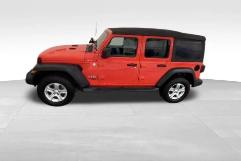 2018 Jeep Wrangler Unlimited Sport S photo 1