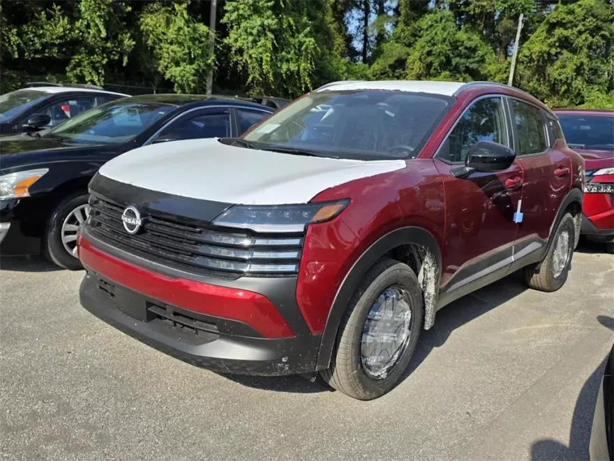 2026 Nissan Kicks SV photo 1