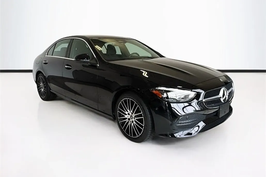 2025 Mercedes Benz C 300 photo 1