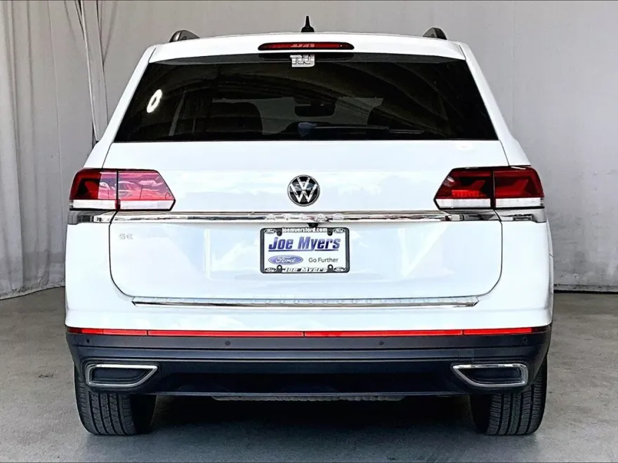 2022 Volkswagen Atlas SE Technology photo 1