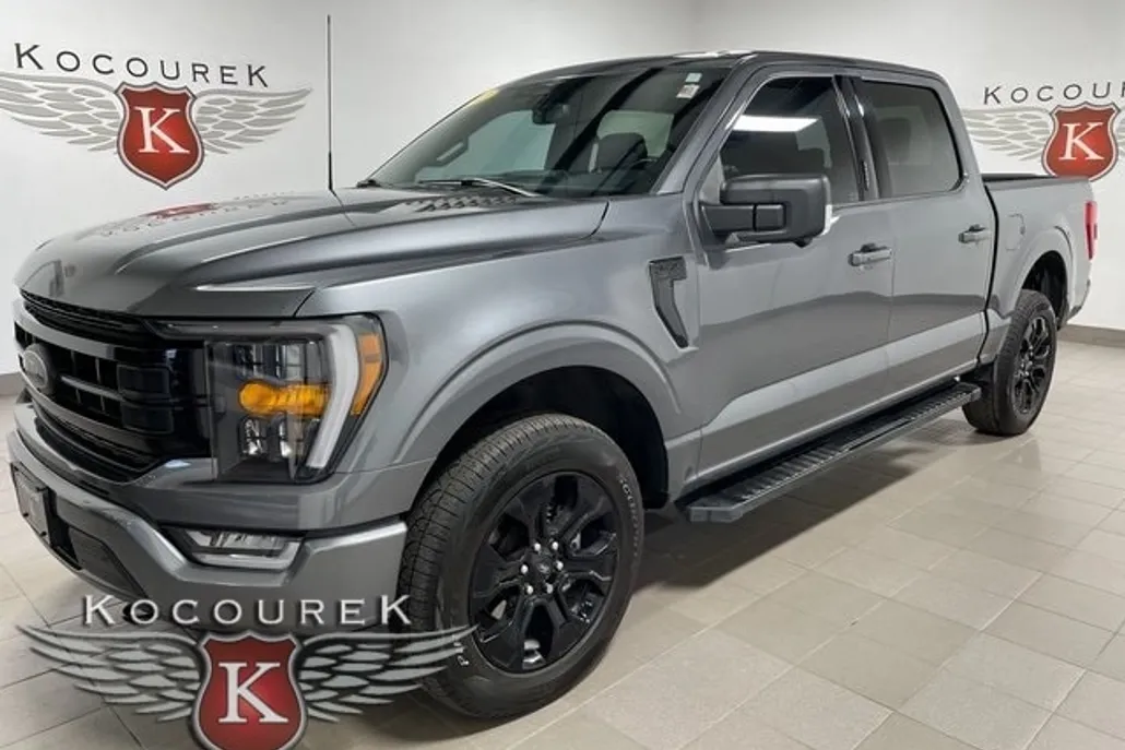 2023 Ford F-150 XLT photo 1