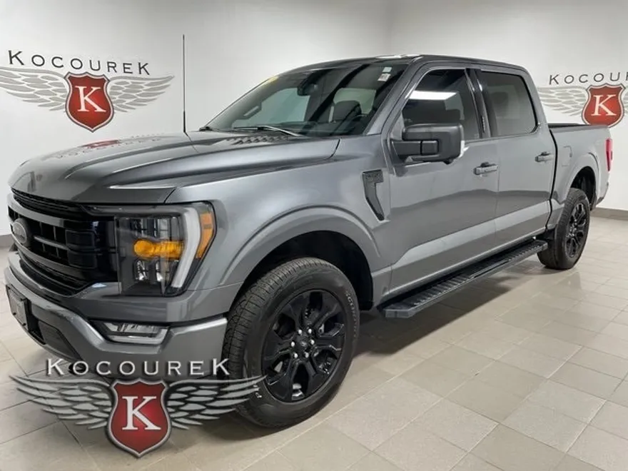 2023 Ford F-150 XLT photo 1