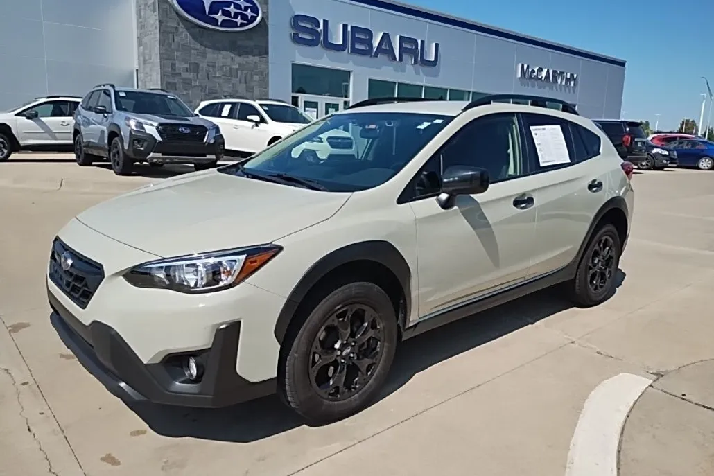 2023 Subaru Crosstrek Premium photo 1
