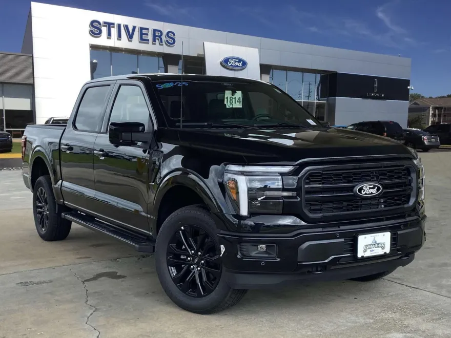 2025 Ford F-150 Lariat photo 1