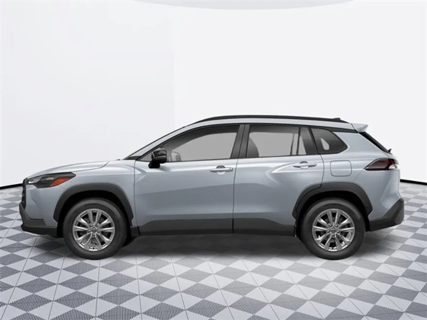 2026 Toyota Corolla Cross LE photo 1