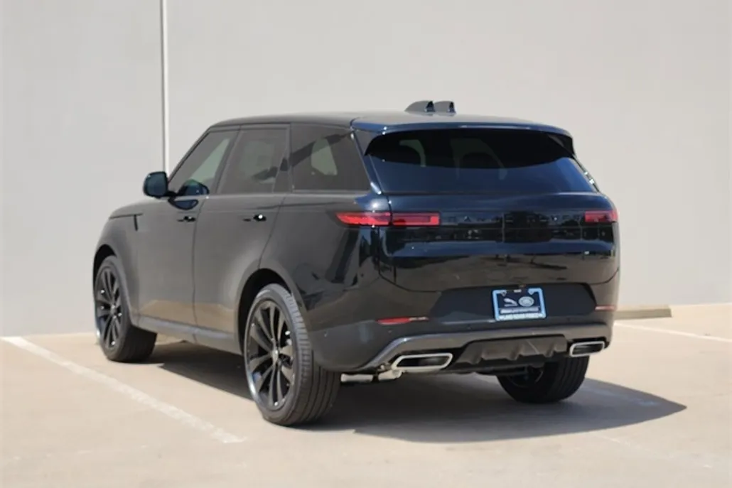 2025 Land Rover Range Rover Sport SE photo 1
