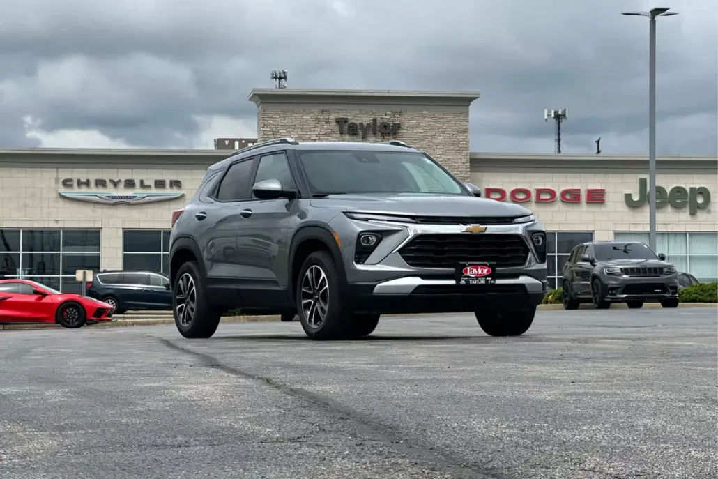2024 Chevrolet Trailblazer LT photo 1