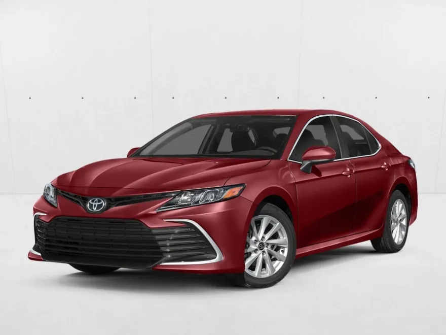 2022 Toyota Camry LE photo 1