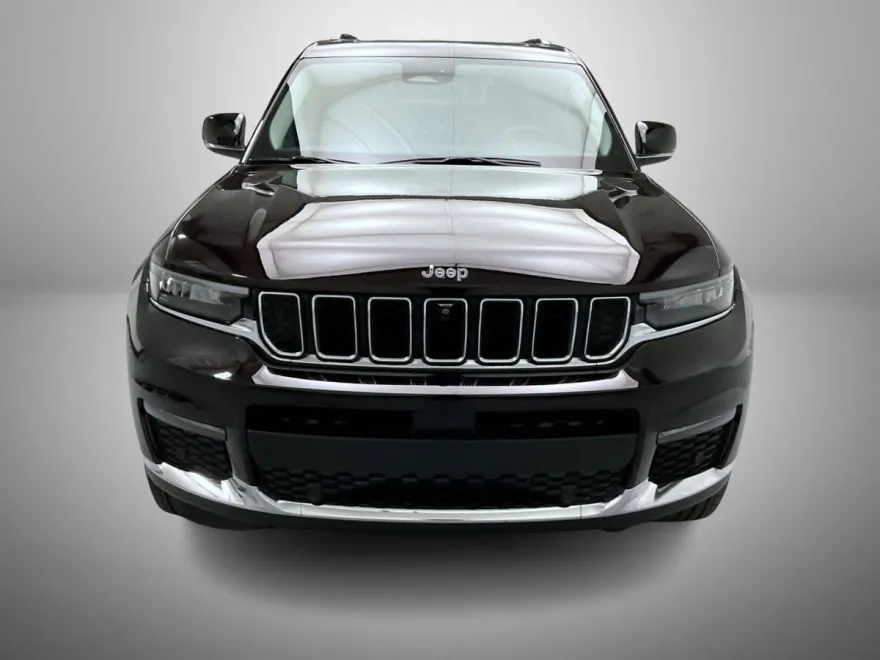 2022 Jeep Grand Cherokee Limited photo 1