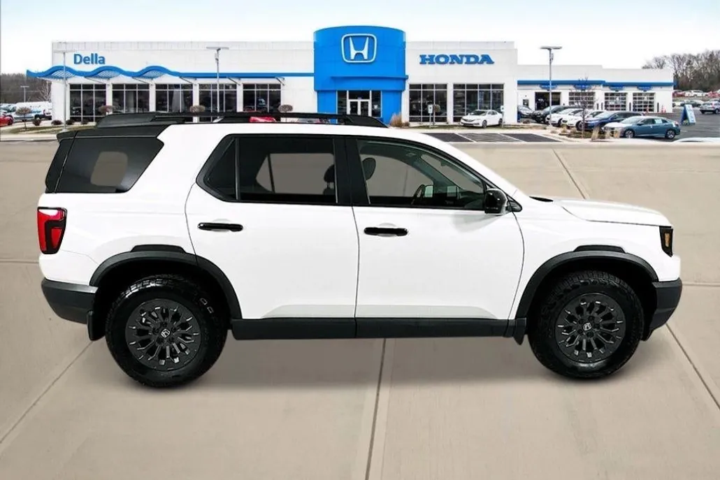 2026 Honda Passport TrailSport photo 1