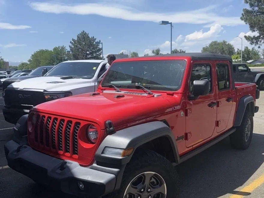 2020 Jeep Gladiator Sport S photo 1