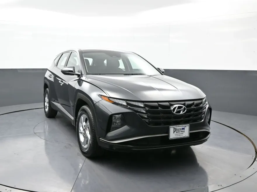2022 Hyundai Tucson SE photo 1