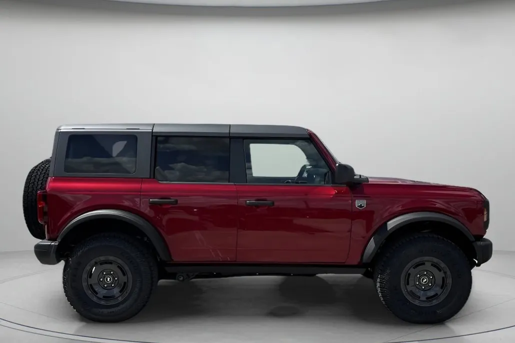 2025 Ford Bronco Big Bend photo 1