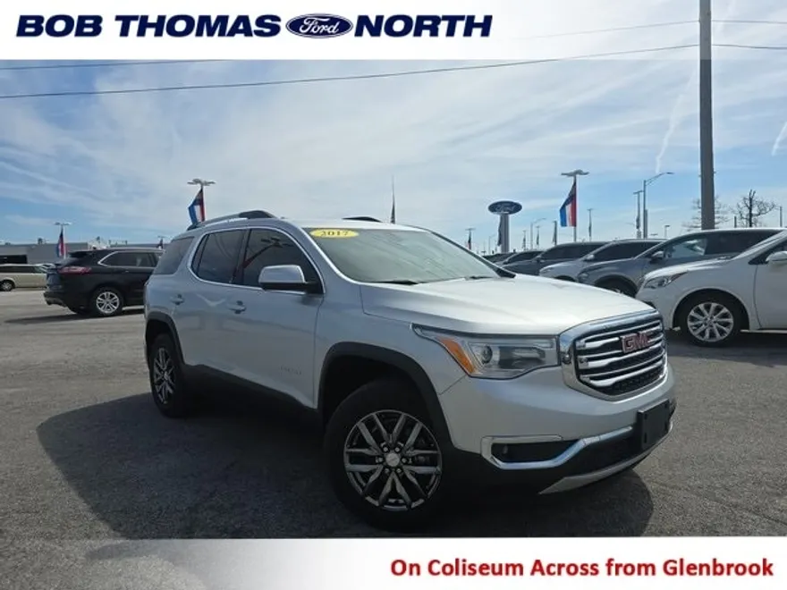 2017 Gmc Acadia SLT photo 1