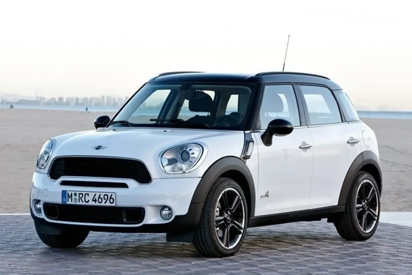 2013 Mini Countryman S photo 1