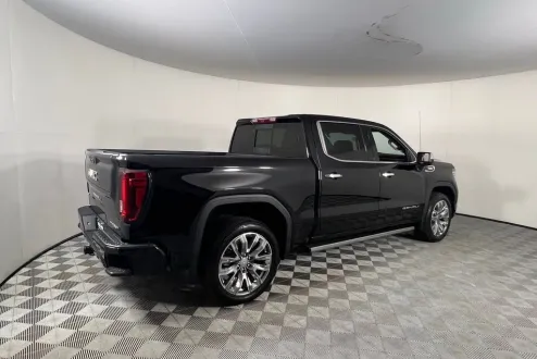 2024 Gmc Sierra 1500 Denali photo 2