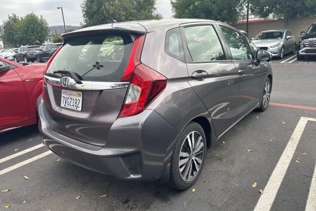 2016 Honda Fit EX photo 1