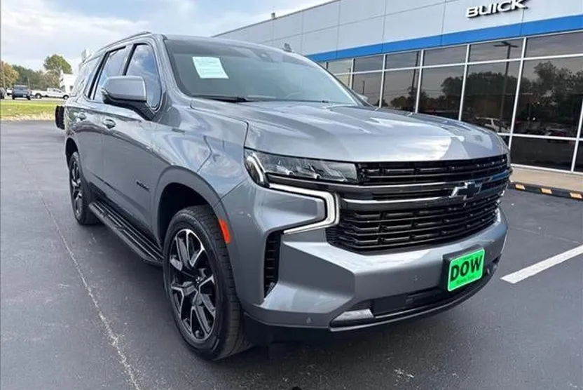 2022 Chevrolet Tahoe RST photo 1