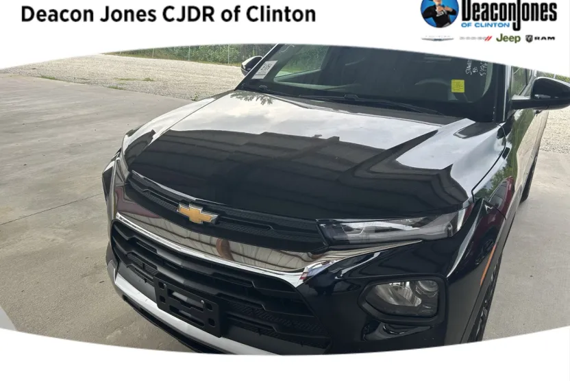 2021 Chevrolet Trailblazer LT photo 1