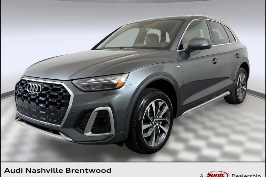 2022 Audi Q5 S line Premium Plus photo 1