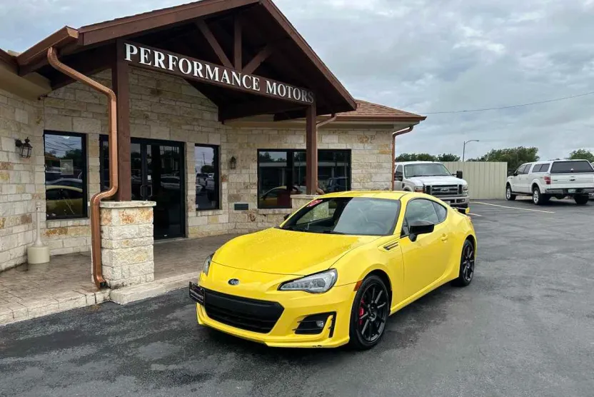 2017 Subaru BRZ Series.Yellow photo 1