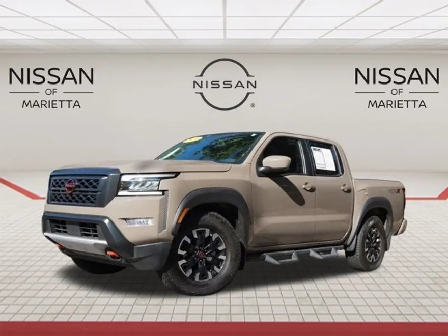2024 Nissan Titan PRO-X photo 1