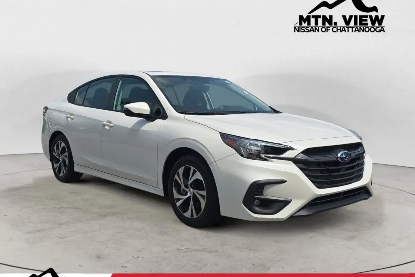 2023 Subaru Legacy Premium photo 1