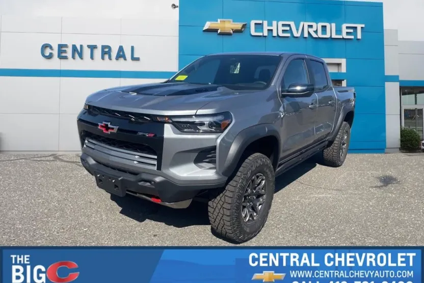 2026 Chevrolet Colorado ZR2 photo 1