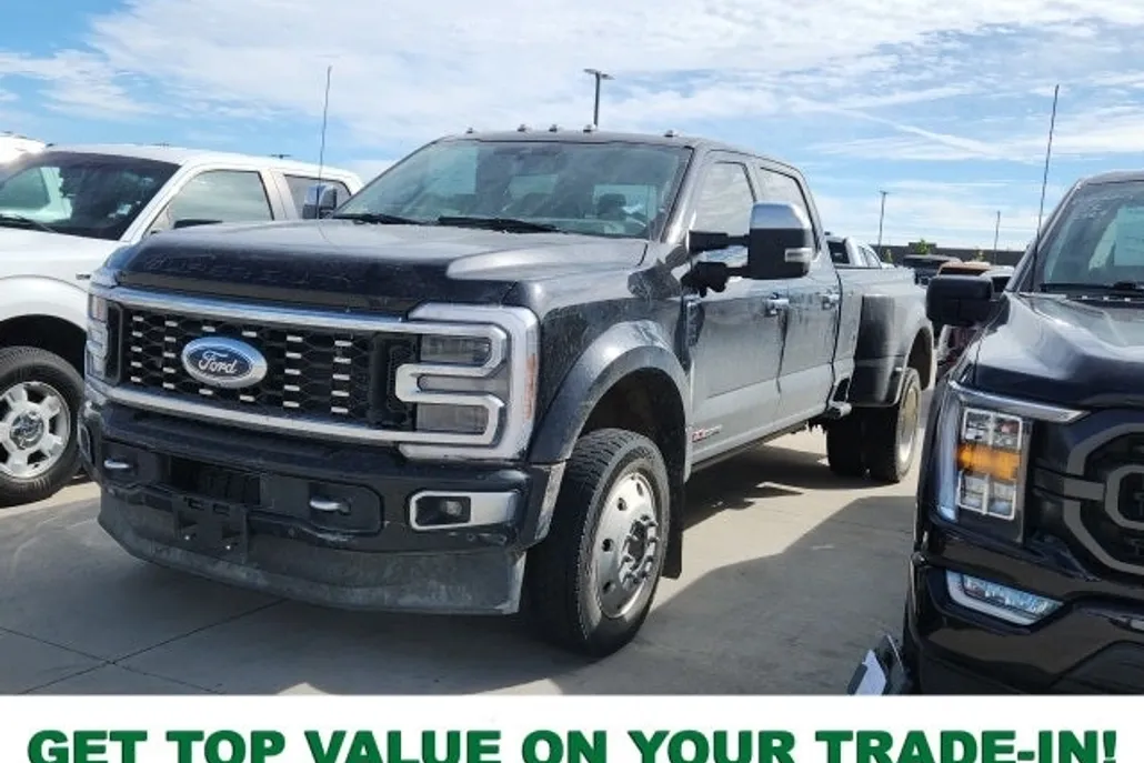 2024 Ford F-450 photo 1