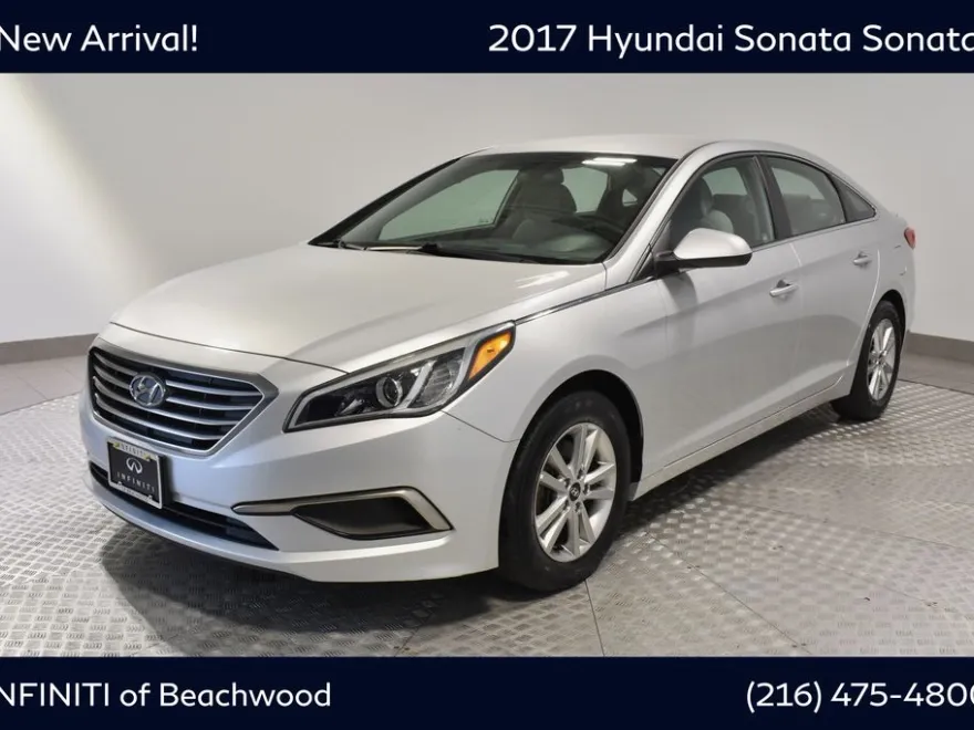 2017 Hyundai Sonata SE photo 1