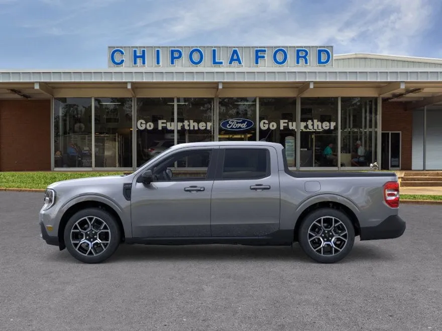 2025 Ford Maverick Lariat photo 1