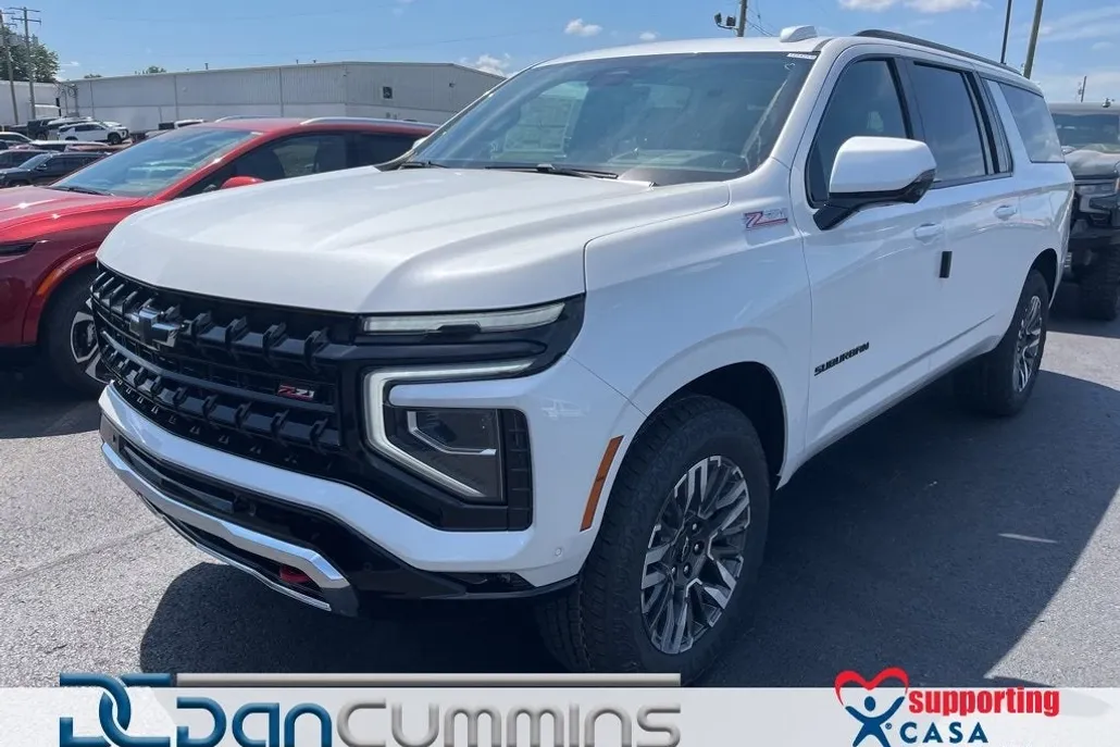 2025 Chevrolet Suburban Z71 photo 1