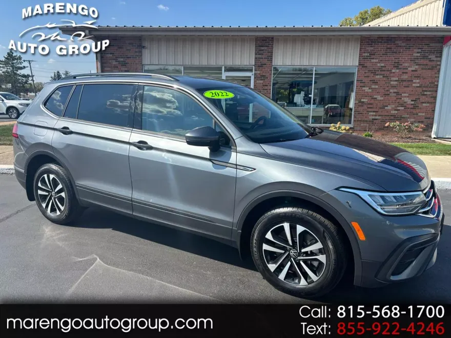 2022 Volkswagen Tiguan S photo 1
