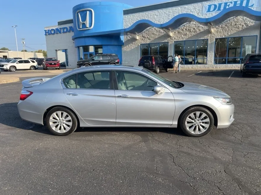 2013 Honda Accord EX-L photo 1
