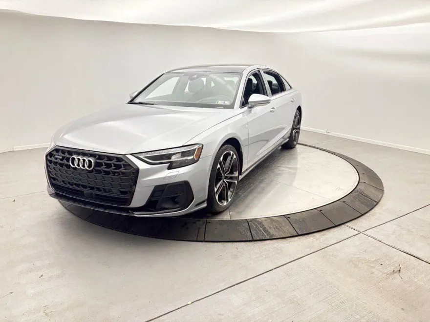 2025 Audi A8 L 55 photo 1