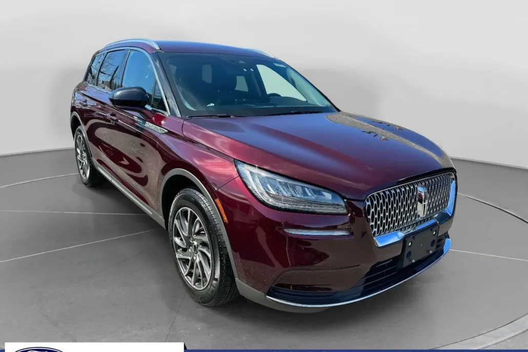 2021 Lincoln Corsair Standard photo 1