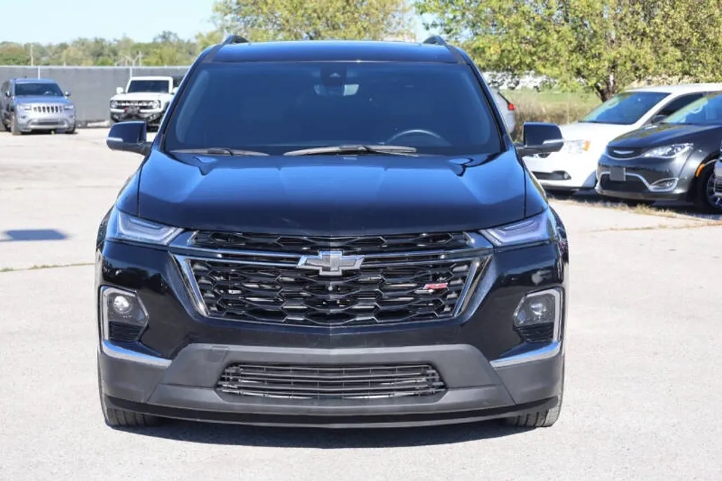 2023 Chevrolet Traverse RS photo 1