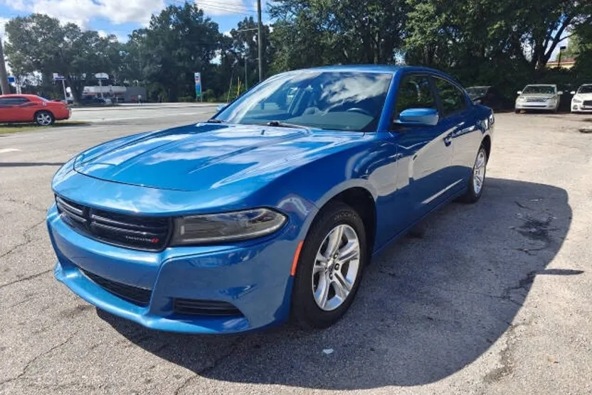 2022 Dodge Charger SXT photo 1