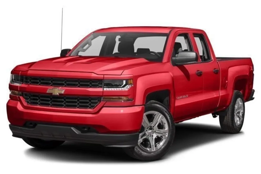 2018 Chevrolet Silverado 1500 Custom photo 1