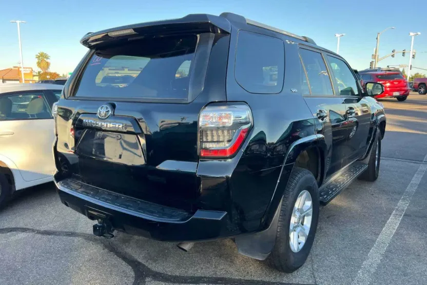 2024 Toyota 4Runner SR5 photo 1