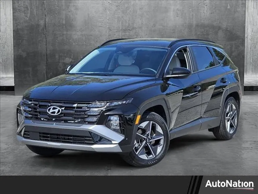 2025 Hyundai Tucson SEL photo 1