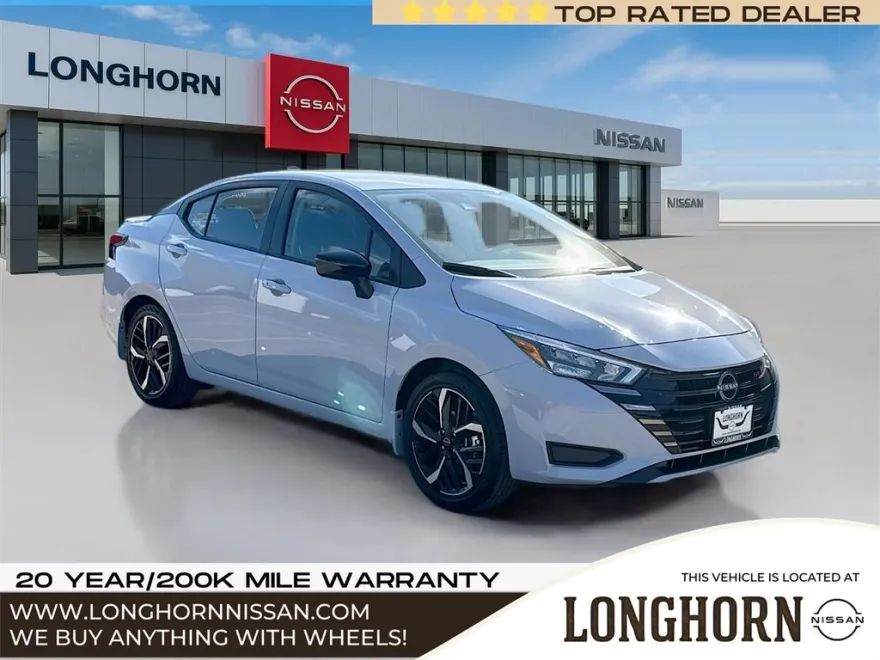 2025 Nissan Versa SR photo 1