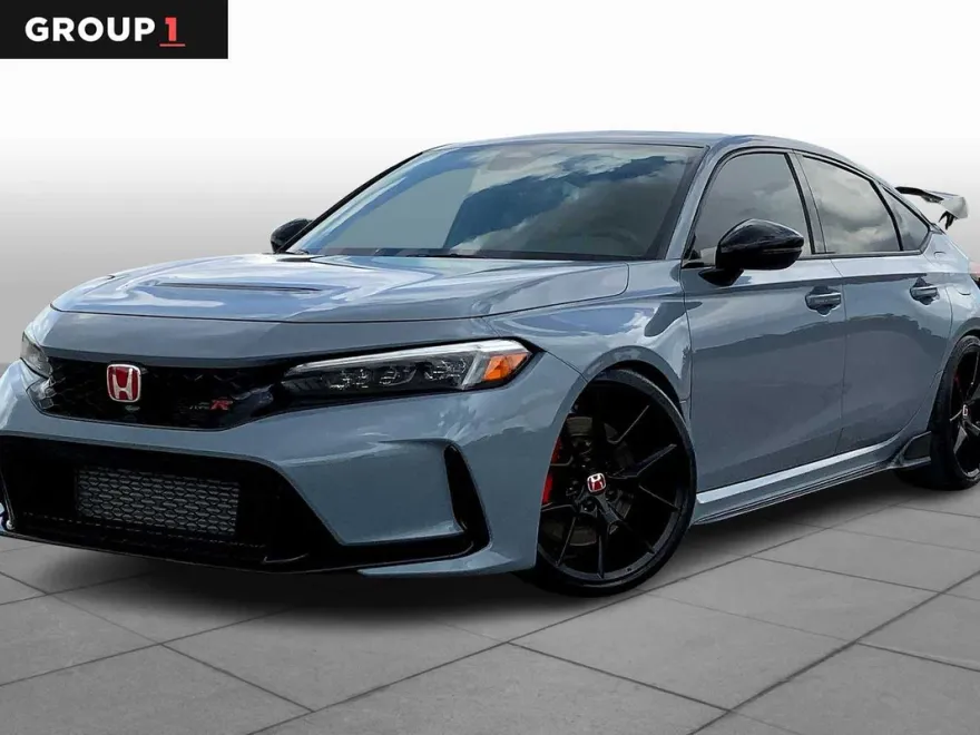 2025 Honda Civic Type R photo 1