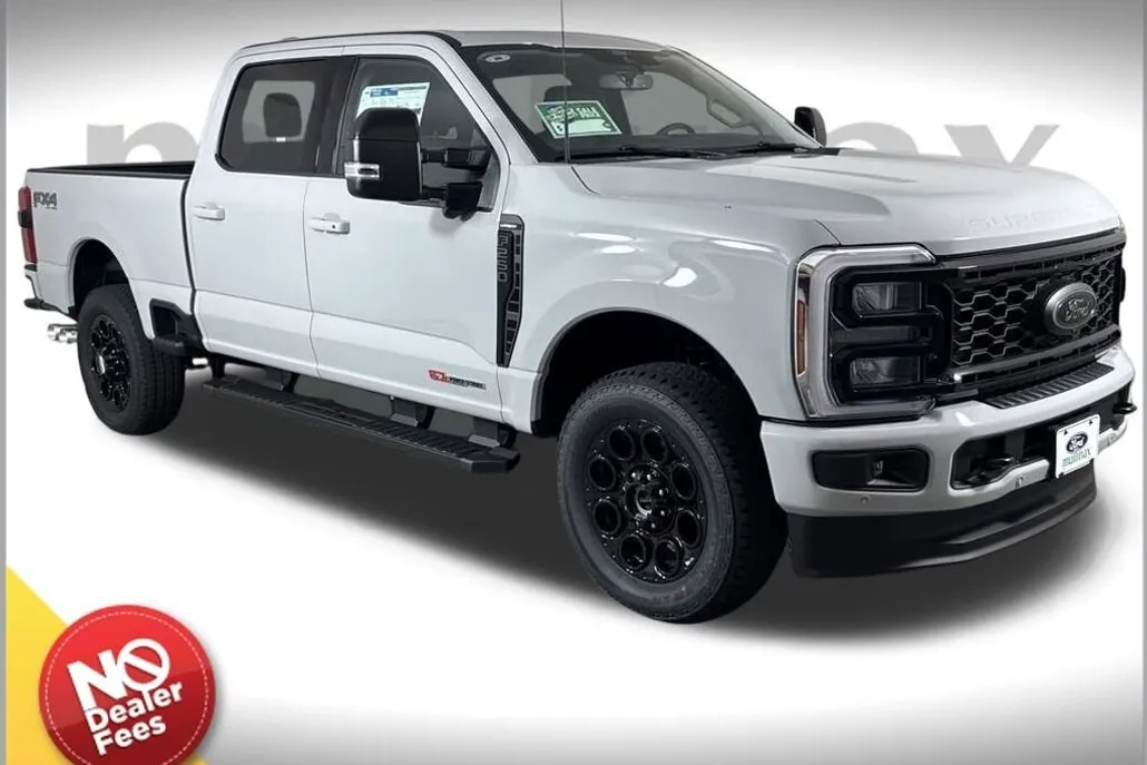 2025 Ford F-250 Lariat photo 1