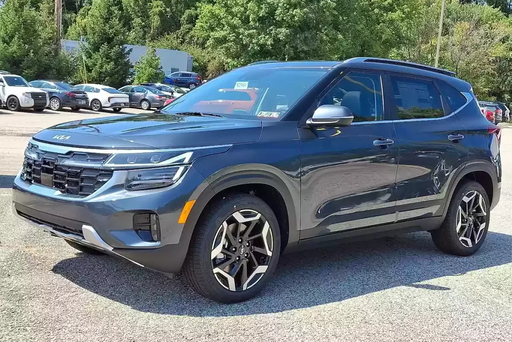 2026 Kia Seltos SX photo 1