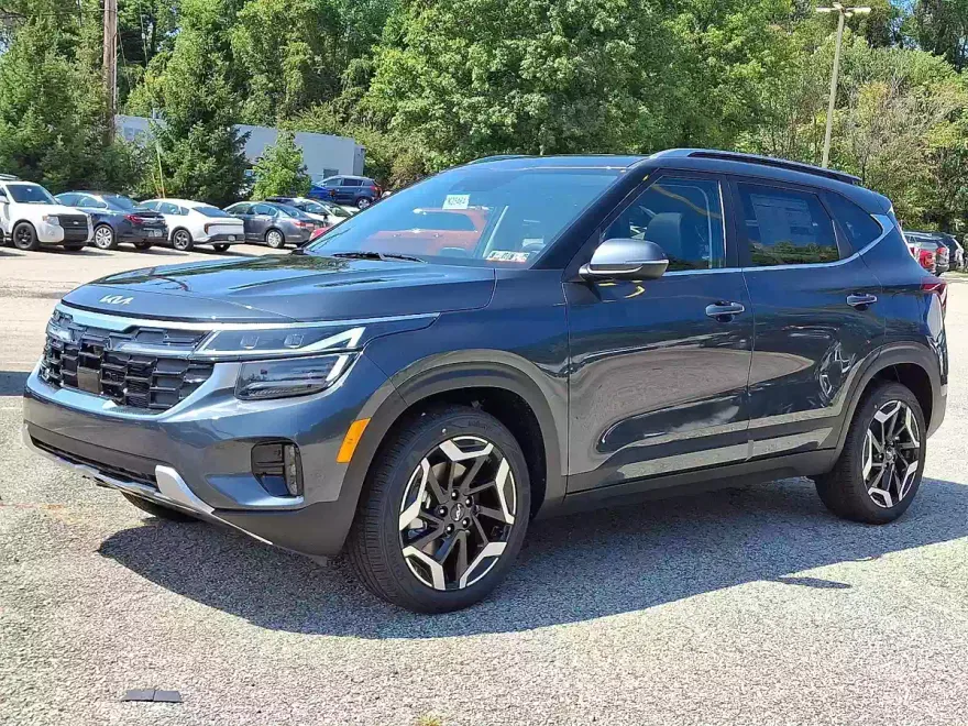 2026 Kia Seltos SX photo 1