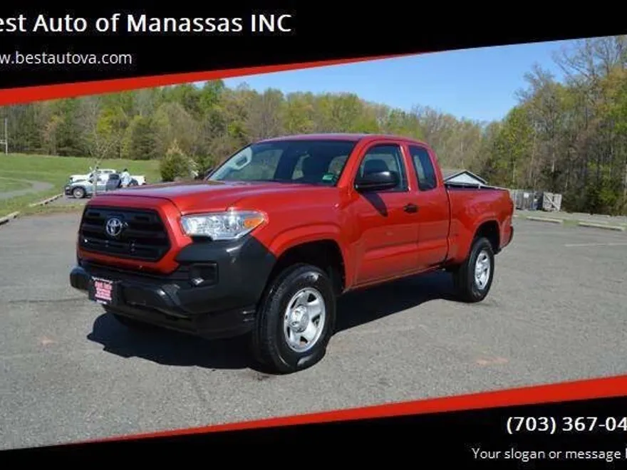 2017 Toyota Tacoma SR 4x4 photo 1